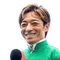 ニコニコ川田将雅騎手の勝利インタビュー　場内から大拍手　ネットも「うれしそうな笑顔見れてよかった」クラスターＣで３年ぶりＶ