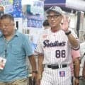 ヤクルト・池山監督「もう１回はい上がる」Ａクラス目指して一丸　広島戦台風接近で中止