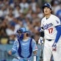 ドジャースが思わぬ形で勝ち越し許す…中堅手パヘスの失策で二塁走者が一気に本塁生還