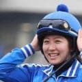 今村聖奈騎手が栗東トレセンで調教に騎乗「乗るぶんには問題ないです」　８日の落馬で両足底部を負傷