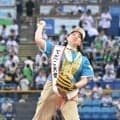 ヤクルト　「てだこ大使」が始球式　ワンバウンド投球にスタンド大拍手　広島戦を「浦添デー」として開催