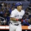 岡本和真が復帰戦で決勝タイムリー！インフィールドフライ取り消しの珍事から価値ある一打　マルチＨ＆２得点躍動　ブ軍３連勝でＰＯ狙える位置に浮上