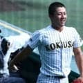 プレーボール直後…飛び出したビッグプレーに「泣きそう」　危険を顧みない守備にファン喝采