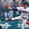横浜、逆転勝ちで2年連続8強　エース織田が6回から好救援＆最速154キロ…花巻東と名門対決へ