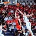 【バスケ男子】河村勇輝　第３Ｑは１１得点荒稼ぎ　３Ｐシュートありスチールありリバウンドからのゴールあり