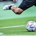 ｢無回転ゴラッソ！｣｢ロシアW杯の乾選手を彷彿｣なでしこ29歳MFの30m級スーパーロング弾に全米驚愕!? 元エースも絶賛｢力の抜けた、パワーの乗った良いシュート｣