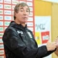 【バレー男子】ティリ監督が日本代表に猛げき「ネーションズリーグは忘れろ！」１３連勝記録、メダル届かぬも「成長の場」ロス五輪切符取りに集中