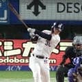 ヤクルト・西村　プロ初４番で４位浮上に貢献　初回左前適時打「将来は４番を打てるぐらいの選手に」