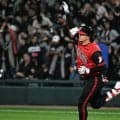 村上HRも「ちょっと複雑」　日本人ファンの心“モヤモヤ”…18.44m先に失意「なんで」
