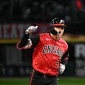 村上宗隆　地元ファンの前での勝利に「アメージング！」菅野智之との初対決で34号＆35号ソロ