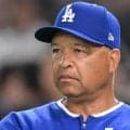 ドジャースにまさかの珍シーン　２イニング連続で二塁打狙って相次ぎタッチアウト　チャレンジも失敗　序盤３回で二塁ベース上の攻防が白熱