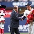 監督退任から2年…68歳が激変「全然ちゃうやん」　電撃登場に球場騒然「若返ってた」