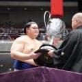 Ｖ大の里の苦闘…25年11月九州場所で左肩負傷　26年春場所は４日目から休場　夏場所は全休