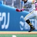 盗塁が失敗する原因は“硬いお尻”　足の回転改善→歩幅を広げる「20秒ストレッチ」