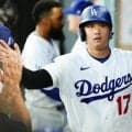 大谷翔平の君臨する“頂き”　山本由伸が猛追も…独走「22.8」、副収入196億円も納得