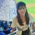 “へそチラ”ミニスカ「超かわいい」　LA参戦の美女が公開…大谷も登場し「うらやましすぎる～」