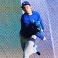 佐々木朗希が怪物右腕に聞いたことは？「面白い質問だよね」同じ長身、細身のサイ・ヤング賞候補