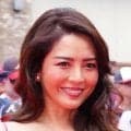 菊池雄星の妻、瑠美さんが真っ赤なワンピース姿でボランティア活動を始めたことを報告