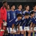 ｢彼氏感強くて大好き｣松田元太らトラジャ3人、日本代表プラベ観戦に大反響｢秋ニットとメガネ最高｣｢3人とも可愛い｣Jアンバサダーも話題