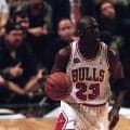 1998年のNBAファイナルでマイケル・ジョーダンが着用したユニフォームが約22億円で売買