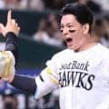 「これもうNPB現役最強野手だろ」鷹の40発男が衝撃のサヨナラ満塁弾　球場騒然の劇的結末「二冠王の意地を見せてくれた」「鳥肌が凄すぎる」