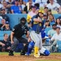 ドジャース撃破のブルワーズ、バウアーズがMVP　４試合で６打点「みんなで一緒に勝ち取った」