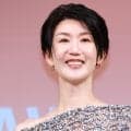 42歳栗原恵さん＆43歳潮田玲子さん、黒縁眼鏡の２ショット「おふたりとも本当綺麗です！」