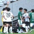 東京ダービーで痛恨　東京Ｖ染野唯月が一発退場　ＦＣ東京の稲村隼翔への危険タックル
