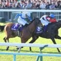 【秋華賞】“令和のファインモーション”モンローウォークが無傷５連勝Ｖ　戸崎圭太騎手は絶叫「ベリベリホース！」史上４頭目の無敗戴冠に
