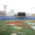 日本シリーズ第１戦、雨の横浜で試合開始へ　定刻プレーボールへ、開始５分前にシート外れる