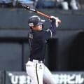 【オリックス】太田椋、通常より100ｇ以上重いボールでティー打撃「体で打つ練習」