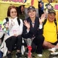 【女子ゴルフ】今季４勝目の桑木志帆を両親が祝福　父「あたふたしない」　母「ボギーでも顔に出ない。成長したな～」