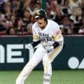 山本祐大 同点2点三塁打で感情爆発
