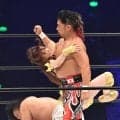 「あ～あ、やってもうた」鷹木信悟が口あんぐりｗ　なつぽいに痛恨誤爆　救出のはずが…まさかのエルボードロップ直撃　妻は悶絶「これはヤバいんじゃ」