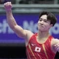 【体操】岡慎之助「次は圧倒的に勝つ！」帰国報告で力強い決意、仲間との笑顔の写真も公開