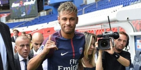 “290億円の男”ネイマール、2G2Aの活躍でパリSGは開幕3連勝
