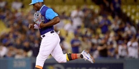 “荒馬”プイグが野性味溢れる走塁披露、単打性打球も攻めて二塁→三塁へ
