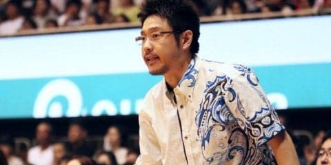 満員御礼のホームアリーナでヘッドコーチとしての『初陣』を飾った佐々宣央、理想のバスケットの実現は「自分次第です」