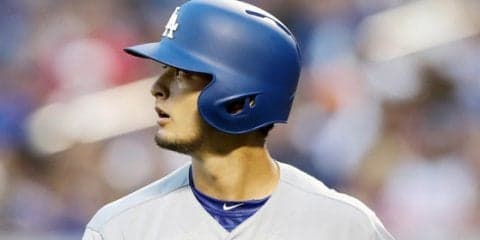 【MLB】ダルビッシュが驚きの打撃、左打席でヒット！　今季10打席目で初安打