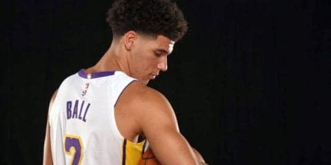 ロンゾ・ボールはレイカーズをプレーオフに導くか……父ラバーはレブロンを勧誘「スーパースターなら相応しい球団に」