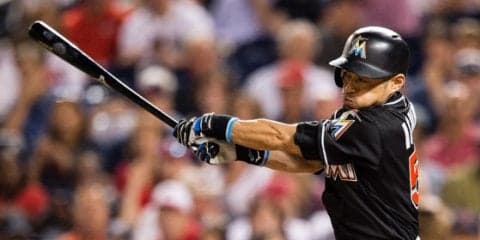 イチロー1か月ぶり先発で勝利貢献　1安打2得点＆好走塁、2500単打にも到達