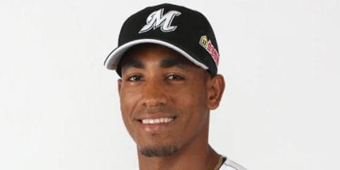 11日の公示　ロッテがサントスを抹消、ハムは石川、ヤクルトは成瀬を抹消　