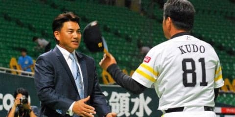 ロッテ井口、福岡で古巣に挨拶　王貞治氏は引退試合の一発に「見事だった」