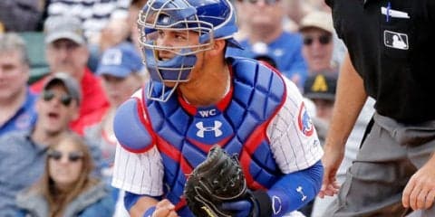 【MLB】「信じられない」二盗阻止　捕手が“座り投げ”で驚愕剛速球＆二塁手が“顔タッチ”