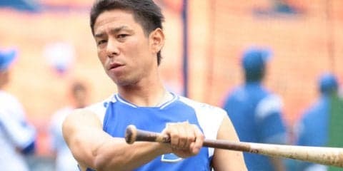 DeNAが川村丈夫、柳田殖生両氏との来季コーチ契約発表