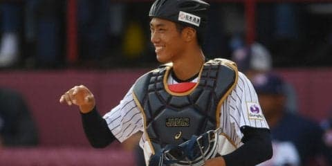 【ドラフト】 広陵・中村は地元広島へ　中日と競合も抽選で緒方監督が交渉権引き当てる