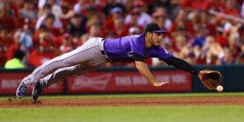 【MLB】最後は衝撃の尻つき送球…5年連続GG賞三塁手の名場面に賛辞「史上最高だ!」