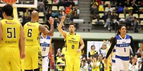 リーグNo.1の守備力とトランジションで島根を破ったSR渋谷、破竹の7連勝