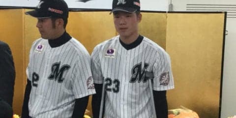 ロッテ育成2位の森が松葉杖姿で入団会見、会場の爆笑を誘った特技とは…