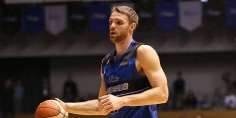 アルバルク東京がランデン・ルーカス故障を受け元島根のブレンダン・レーンを獲得